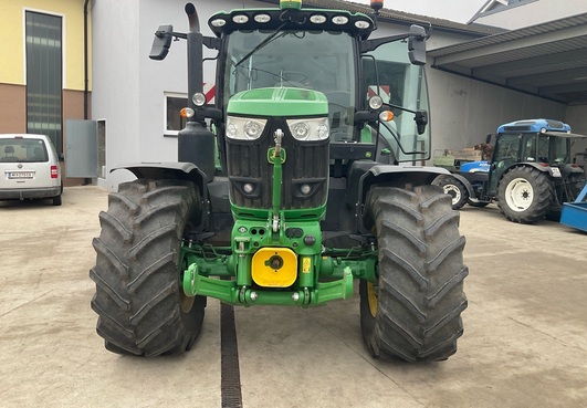 John Deere 6195R 674477813147775 © GM Bilder