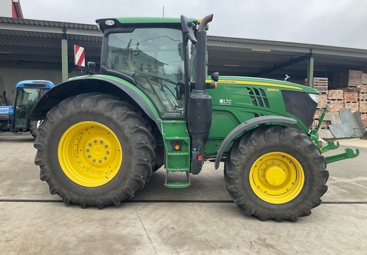 John Deere 6195R 674477813147776 © GM Bilder