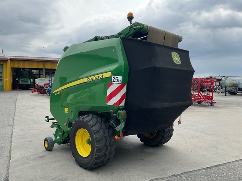 John Deere V461R 675053628883183 © GM Bilder