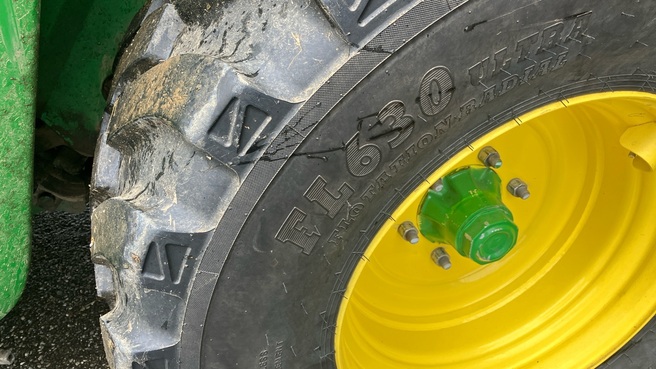 John Deere V461R 6750536288831839 © GM Bilder