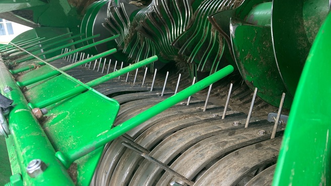 John Deere V461R 6750536288831856 © GM Bilder