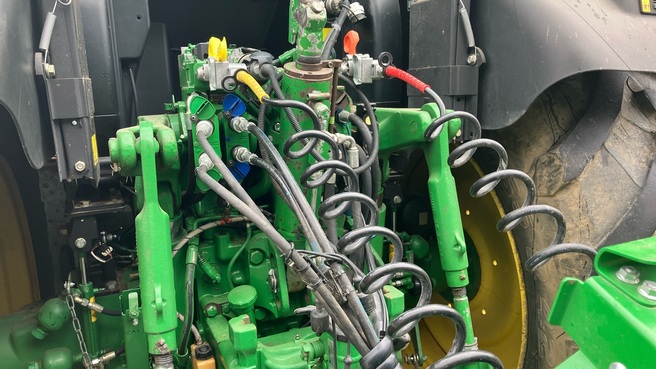 John Deere V461R 6750536288831861 © GM Bilder