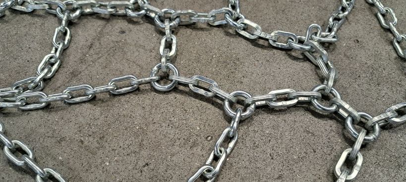 Pewag Universal U 121 5 zu 33 x 15.50 - 15 675677466190226 © GM Bilder