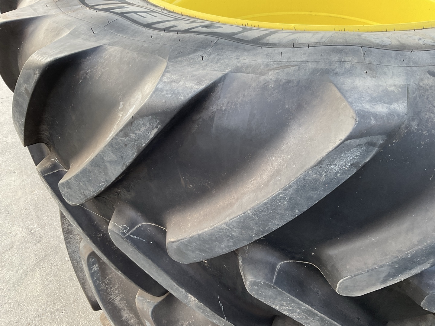 Michelin John Deere 650/65R42 und 600/65R28 67575392213311026 © GM Bilder
