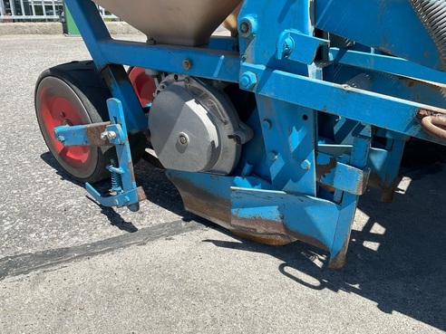 Monosem NC 6760212456692588059 © GM Bilder
