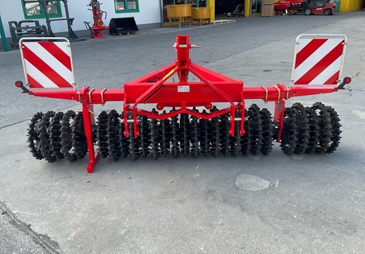Heva Front-Roller 3 m Cross-Kill 485-530 mm 6767879155927516 © GM Bilder