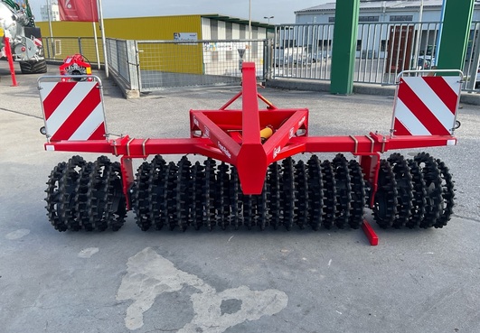 Heva Front-Roller 3 m Cross-Kill 550-600 mm 676819410927436589094 © GM Bilder