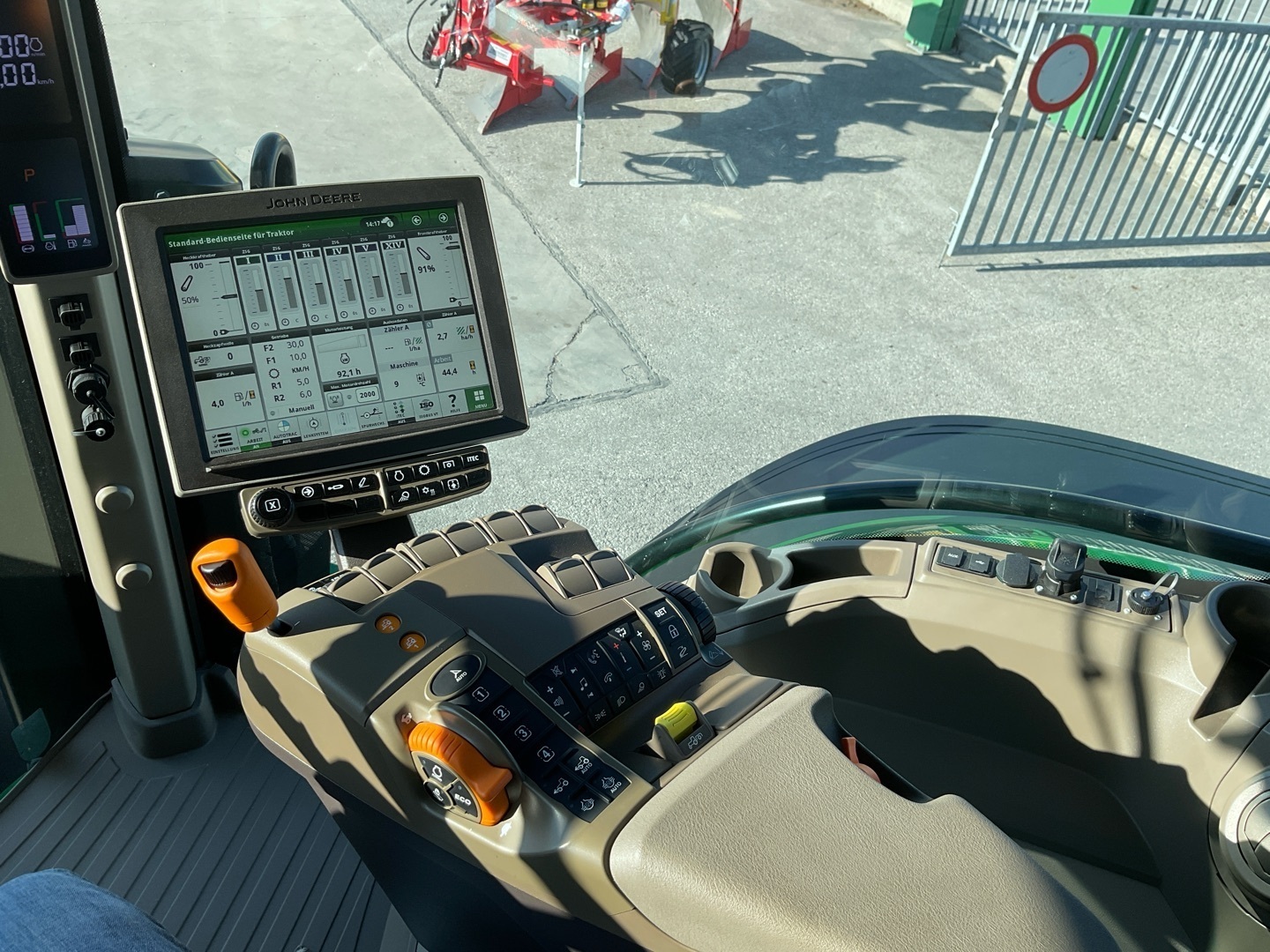 John Deere 8R 410 6773953130241021 © GM Bilder