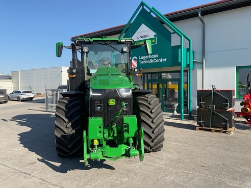 John Deere 8R 410 677395313024105 © GM Bilder