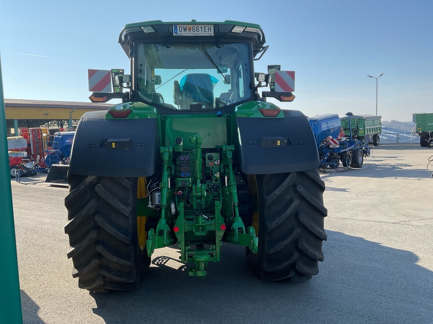 John Deere 8R 410 677395313024107 © GM Bilder