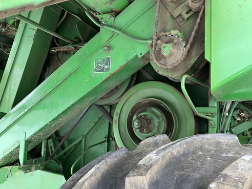 John Deere 1075 H4 677741174581519 © GM Bilder