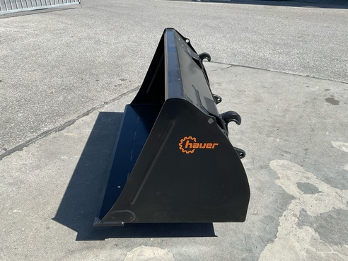Hauer ES 1400 Euro Erdschaufel 67899777238781625 © GM Bilder