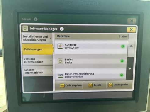 John Deere 6110R 6799827612218 © GM Bilder