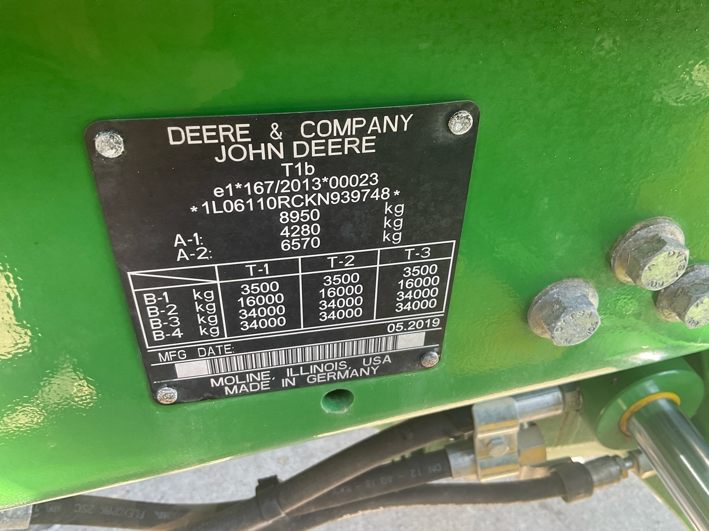 John Deere 6110R 6799827612220 © GM Bilder