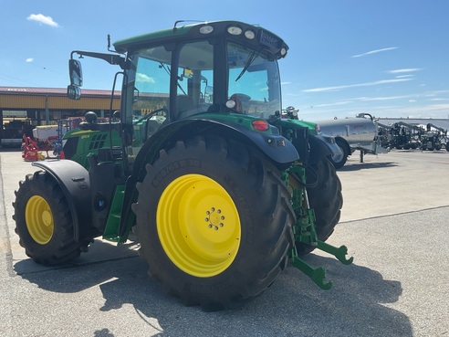 John Deere 6110R 679982761223 © GM Bilder