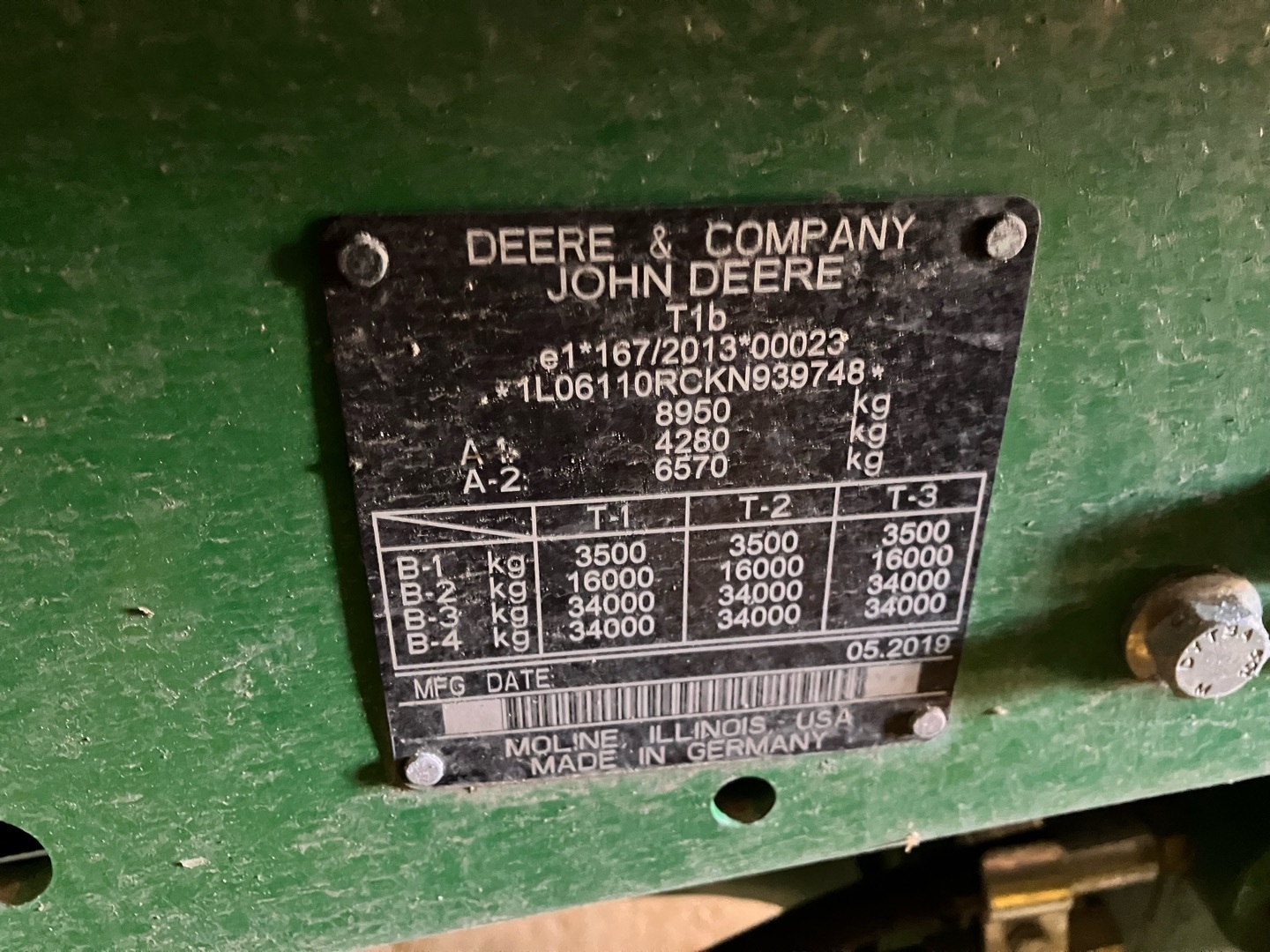 John Deere 6110R 6799827612241 © GM Bilder