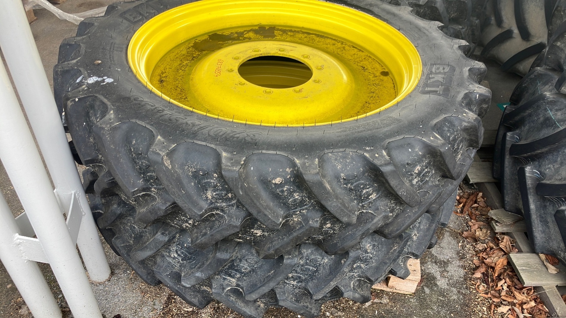 Trinker 380/90R50 und 320/85R38 683765546 © GM Bilder