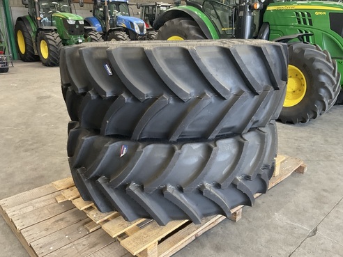 John Deere John Deere 540/65 R38 683843790 © GM Bilder