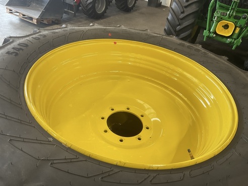 John Deere John Deere 540/65 R38 683843798 © GM Bilder
