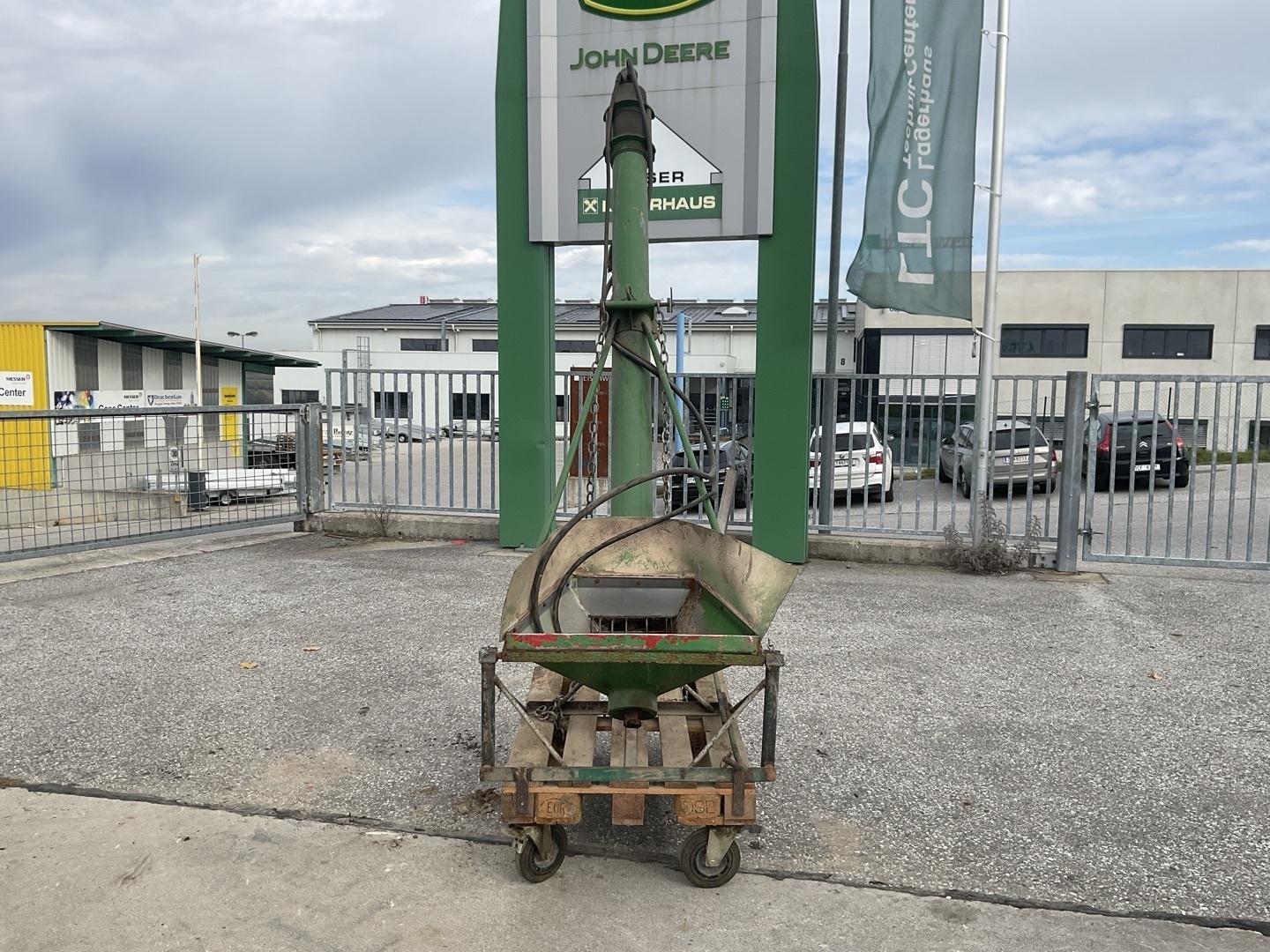 Diverse Überladeschnecke 150 6854524138377602714 © GM Bilder