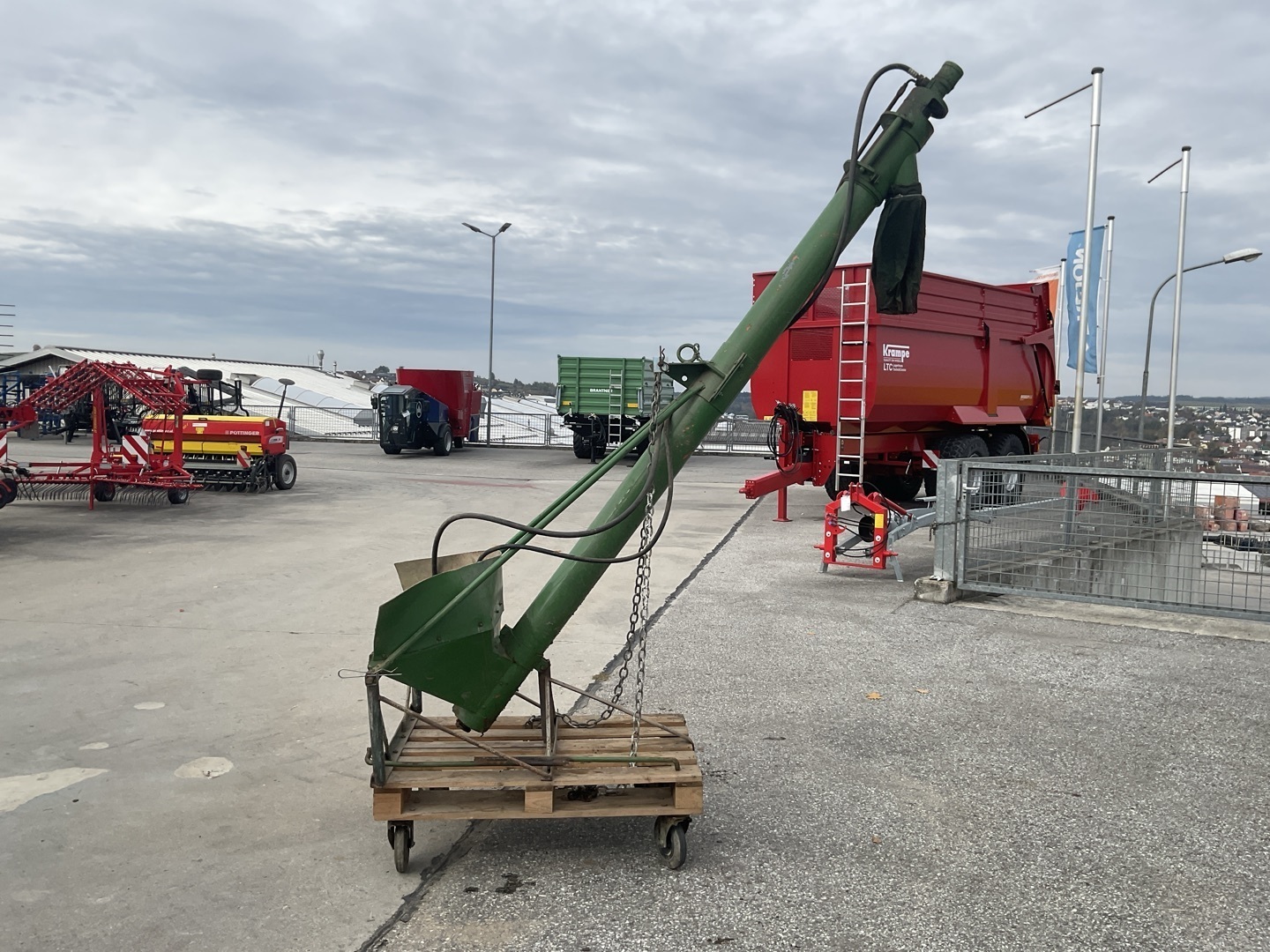 Diverse Überladeschnecke 150 6854524138377602717 © GM Bilder