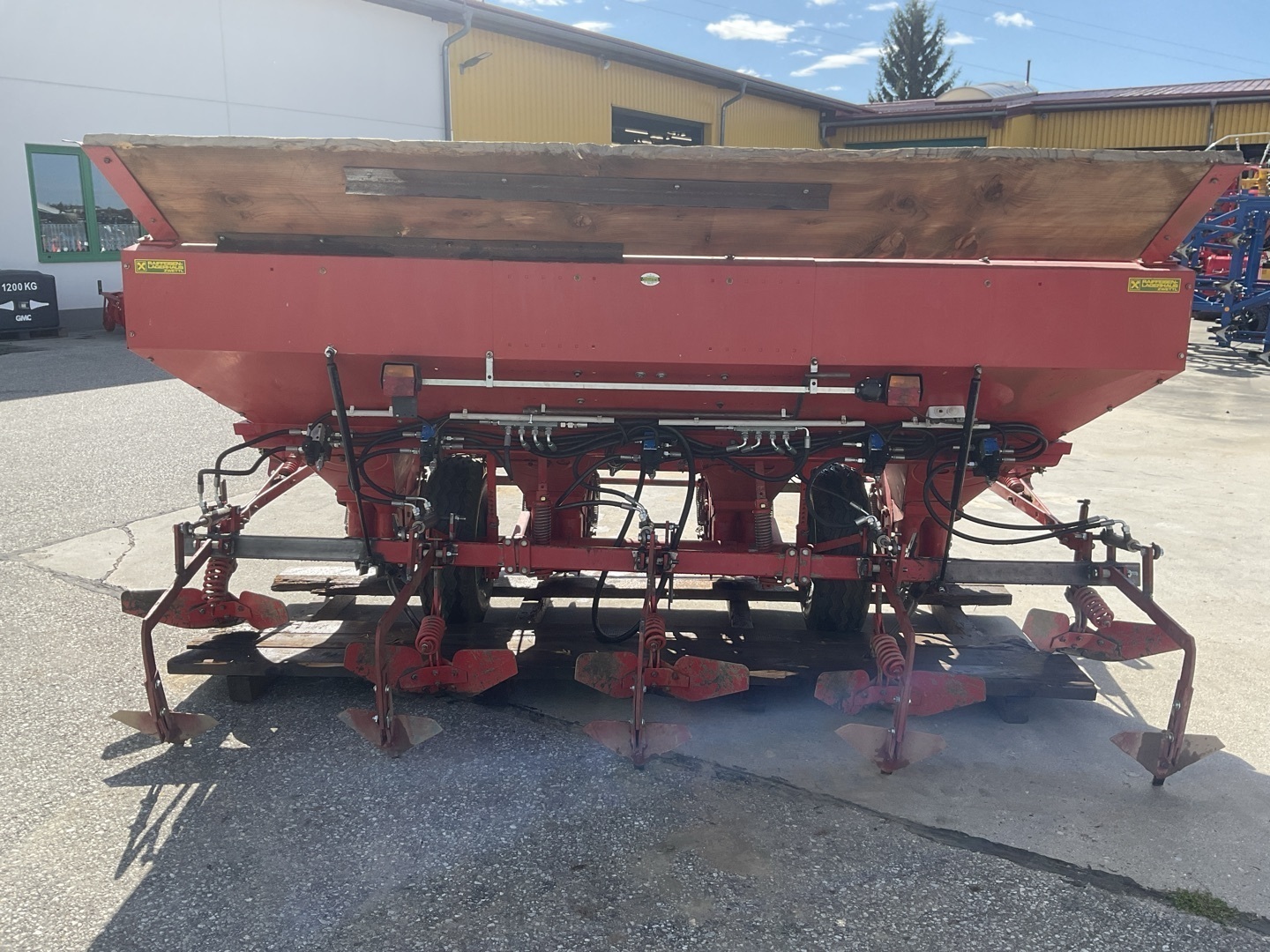 Kverneland UN 3000 68647790777927093166 © GM Bilder