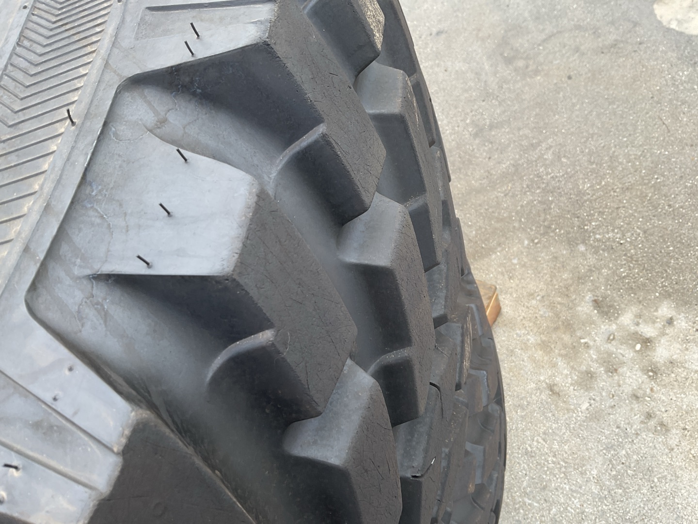John Deere John Deere 540/65 R24 Nokian 6875815124236076910 © GM Bilder