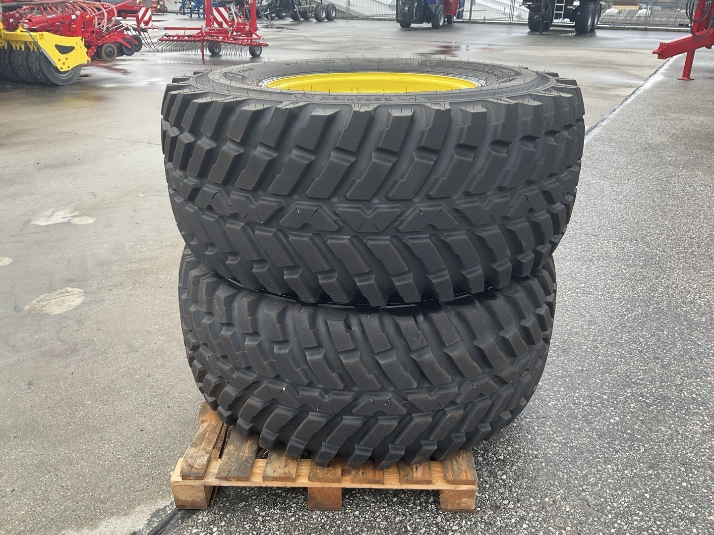 John Deere John Deere 540/65 R24 Nokian 687581512423607693 © GM Bilder