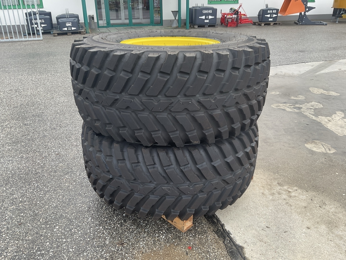 John Deere John Deere 540/65 R24 Nokian 687581512423607694 © GM Bilder