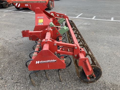 Hatzenbichler Kurzkombi 688922040643230037 © GM Bilder