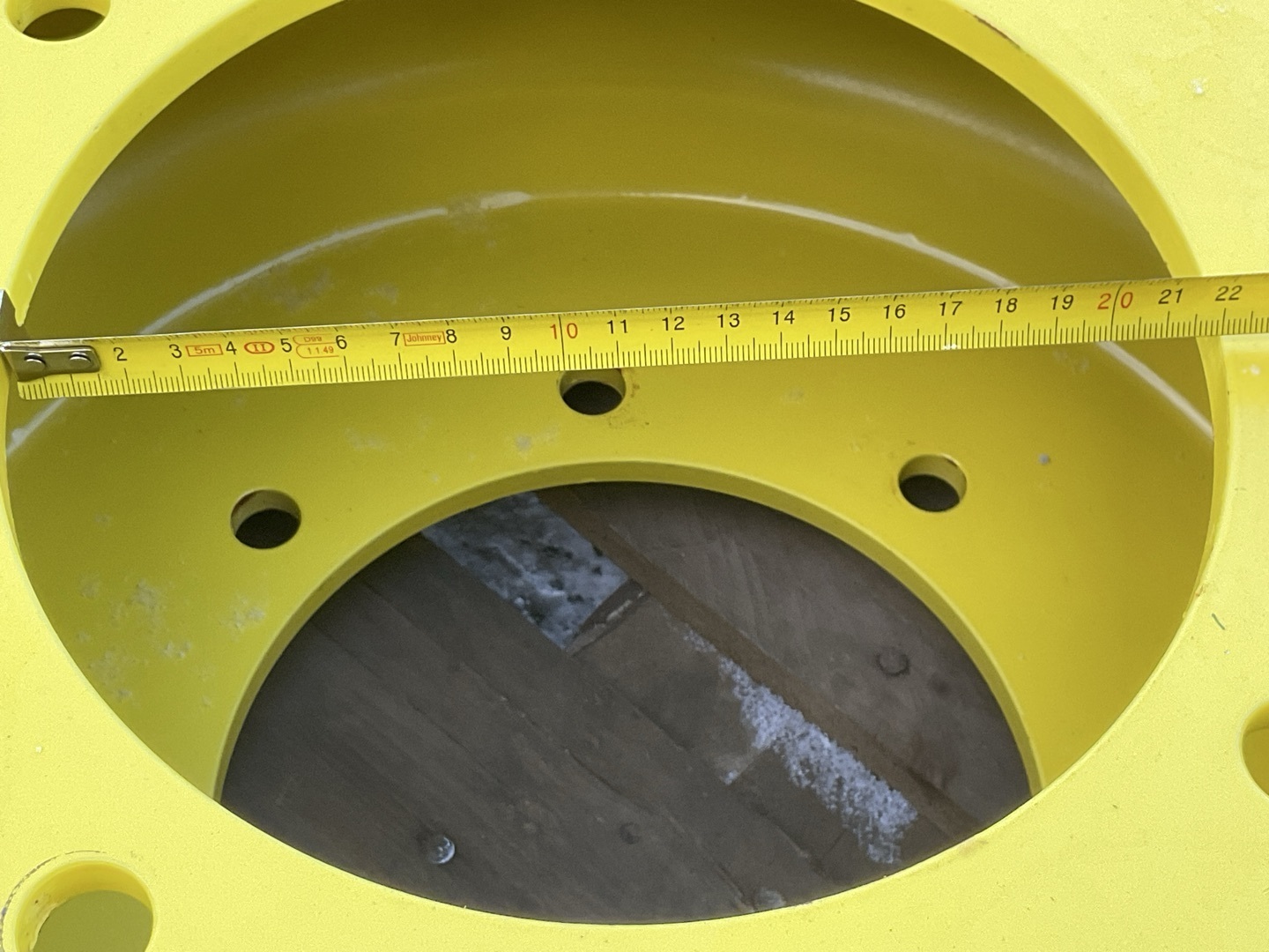 John Deere John Deere 320/95 R40 und 210/95 R 28 695307102239832015 © GM Bilder