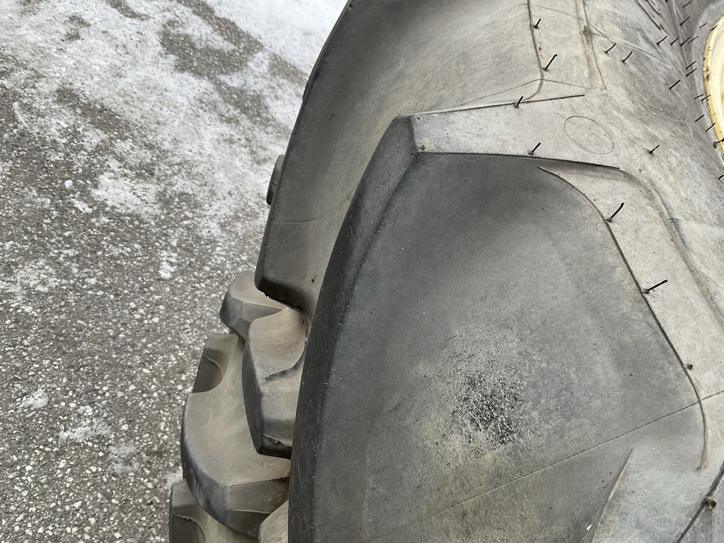 Mitas John Deere 480/70 R30 695514145910 © GM Bilder