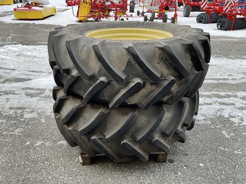 Mitas John Deere 480/70 R30 69551414593 © GM Bilder