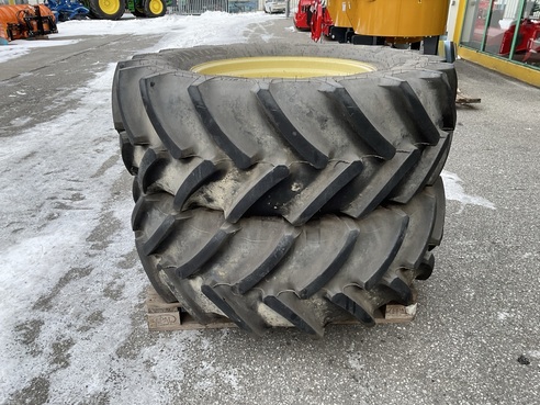 Mitas John Deere 480/70 R30 69551414597 © GM Bilder