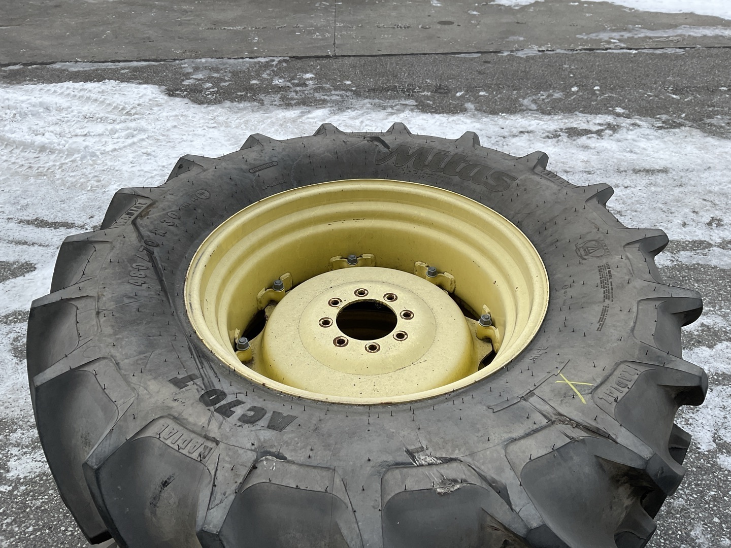 Mitas John Deere 480/70 R30 69551414598 © GM Bilder