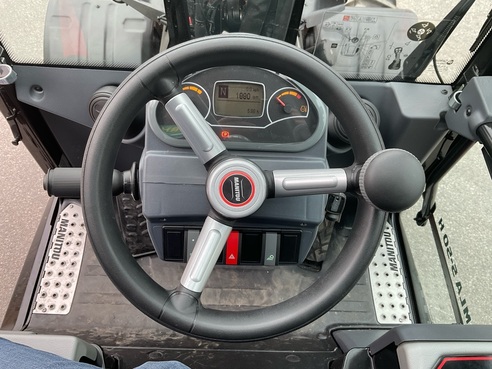 Manitou MLA 5-50 H 89081713 © GM Bilder