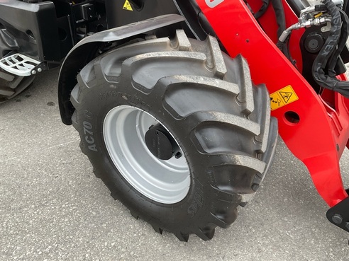 Manitou MLA 5-50 H 8908179 © GM Bilder