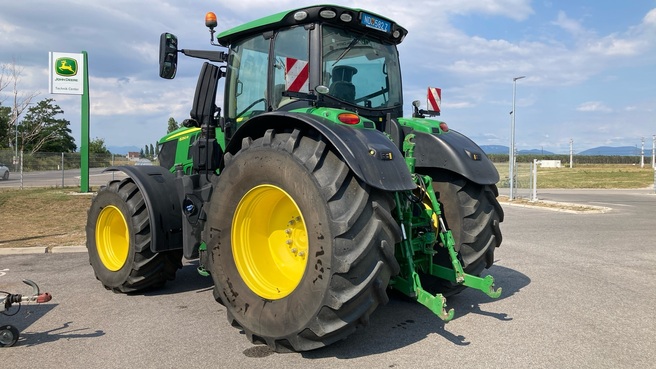 John Deere 6250R 653911545354303 © GM Bilder