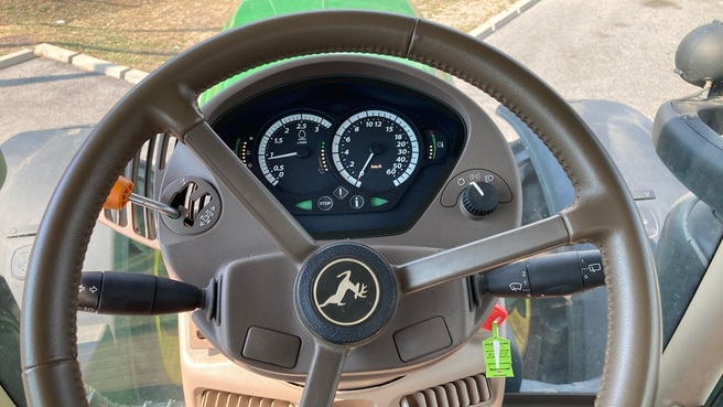 John Deere 6250R 653911545354309 © GM Bilder