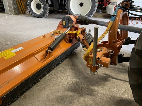 Berti Seiten Mulcher  67710477751510 © GM Bilder