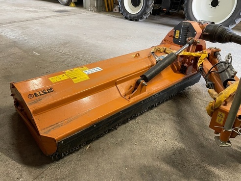 Berti Seiten Mulcher  67710477751511 © GM Bilder