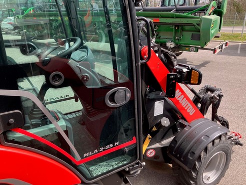 Manitou Manitou MLA2-25 679858234570463 © GM Bilder