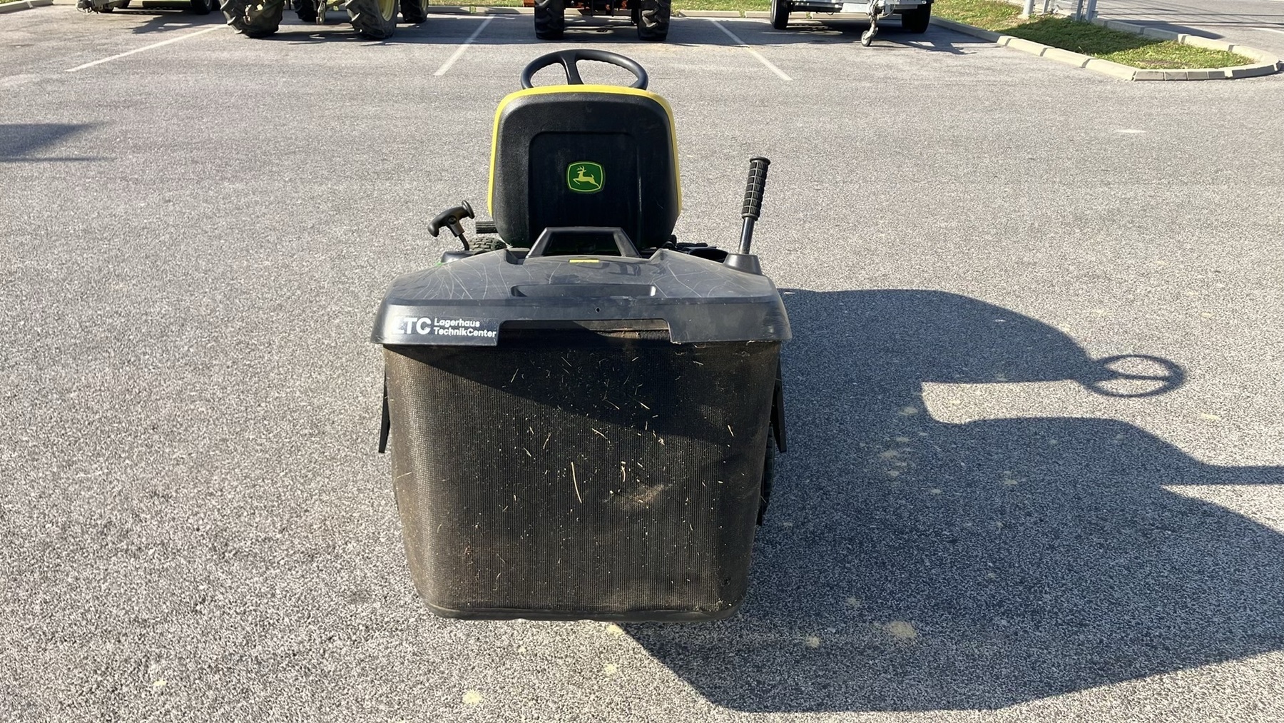 John Deere X167R 6824511080294778296 © GM Bilder