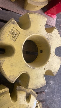 John Deere Radgewichte 625 KG 683483512 © GM Bilder