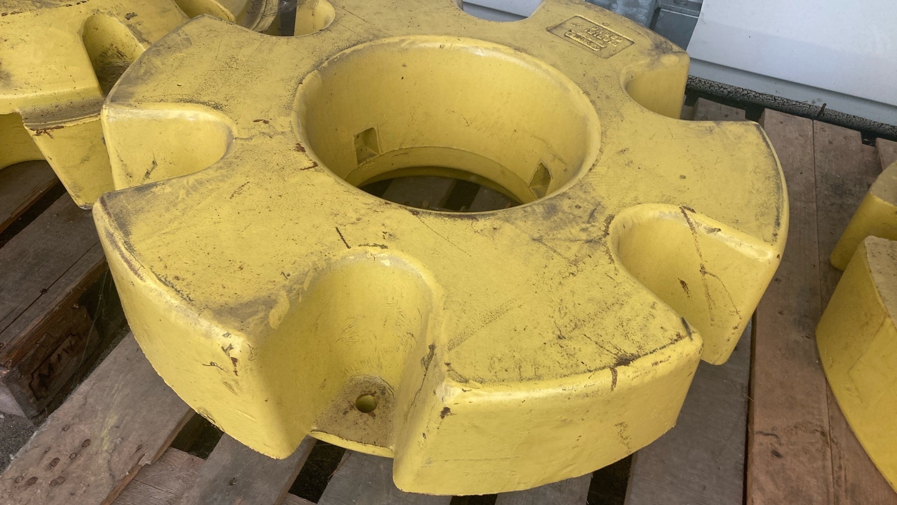 John Deere Radgewichte 625 KG 683483517 © GM Bilder