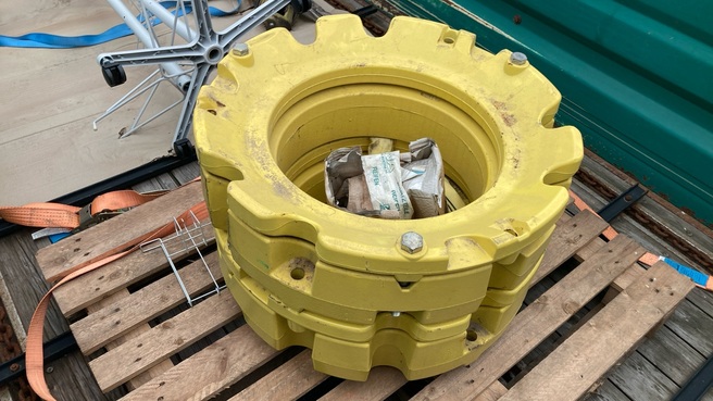 John Deere Radgewichte 205kg 683867247 © GM Bilder