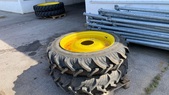 John Deere 270/95R32 u. 270/95R48 683871496 © GM Bilder