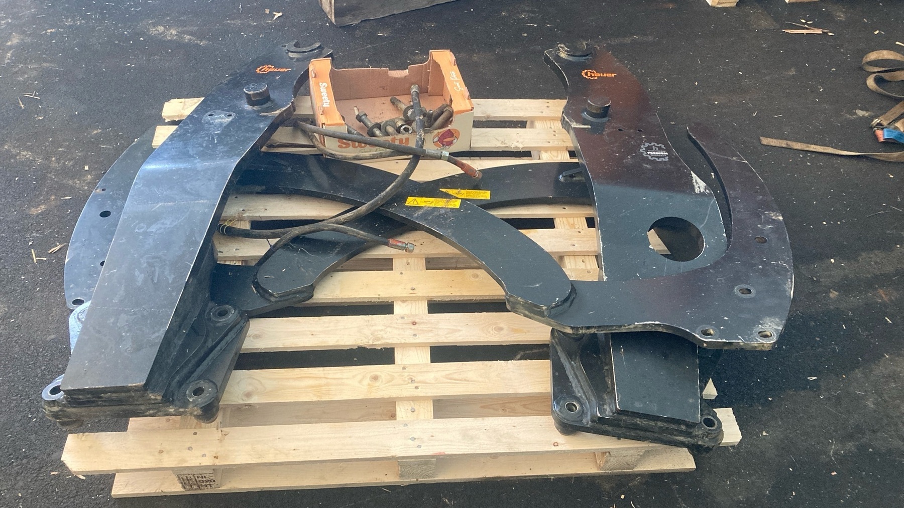 HAUER Konsole zu Fendt 716 820 683884630 © GM Bilder