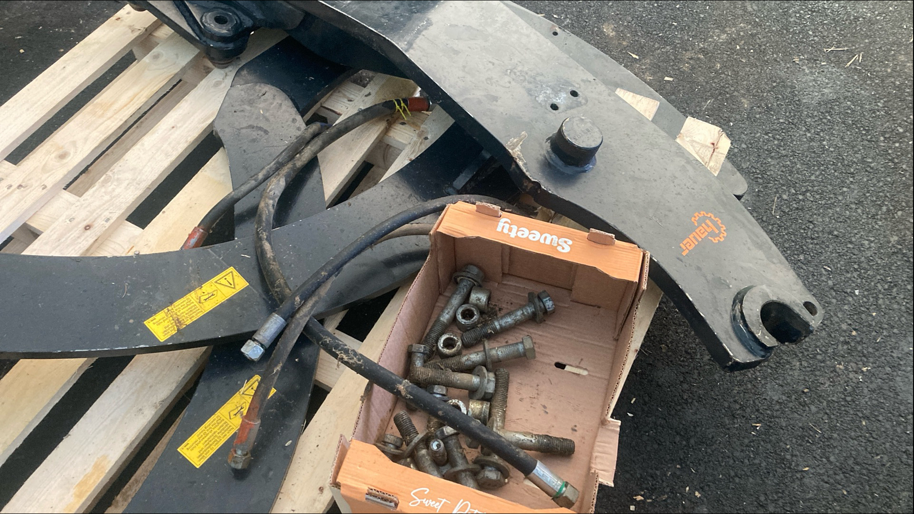 HAUER Konsole zu Fendt 716 820 683884637 © GM Bilder