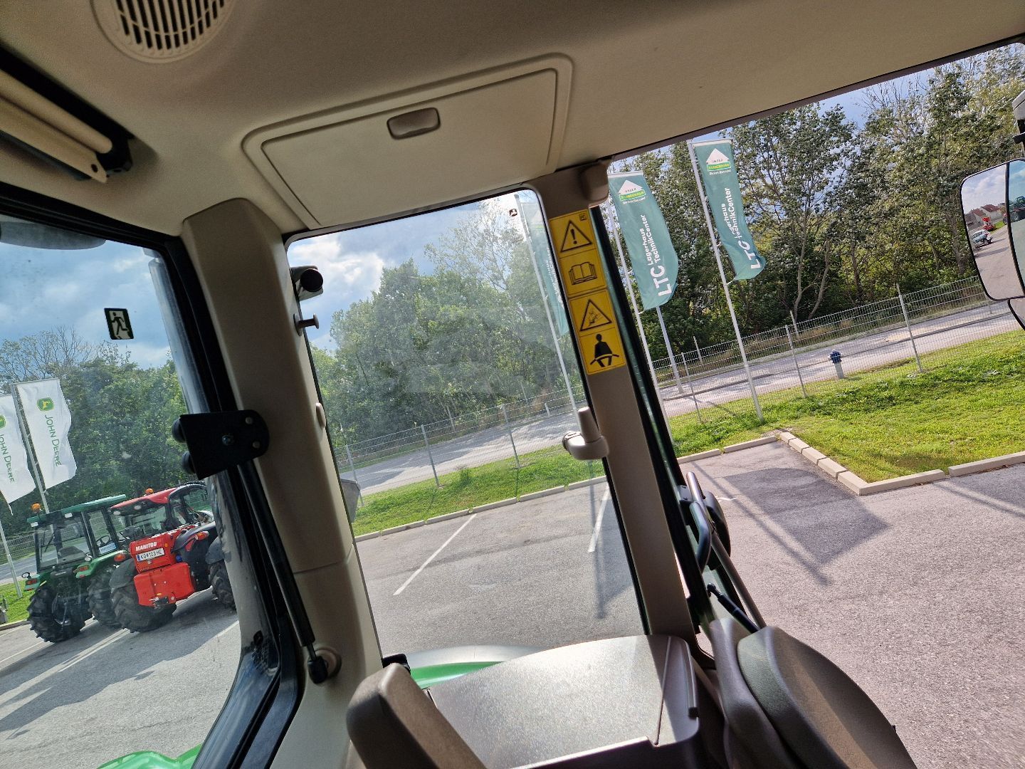 John Deere 6195M 6883460842965907344021 © GM Bilder